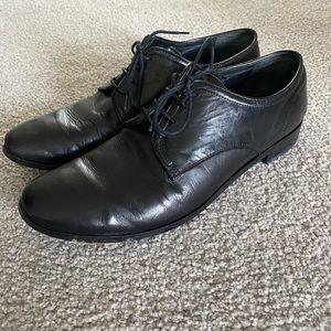 Vince dress shoes